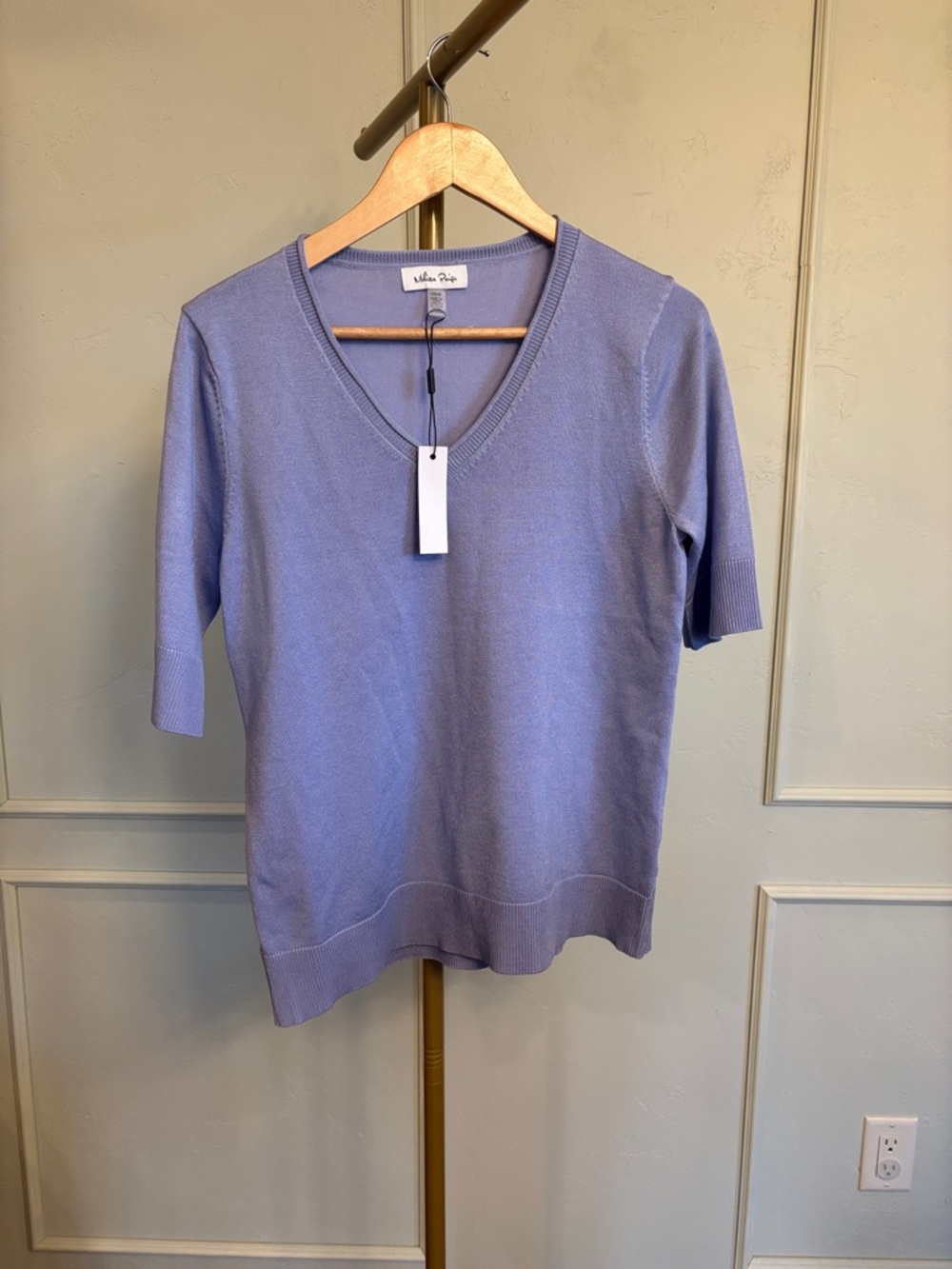 Melissa Paige Soft Lavender V-Neck Knit Sweater MSRP $47 LG NWT